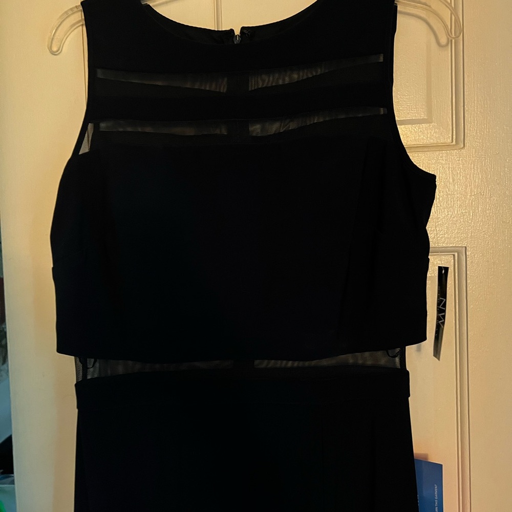 Navy down. - Picture 2 of 3